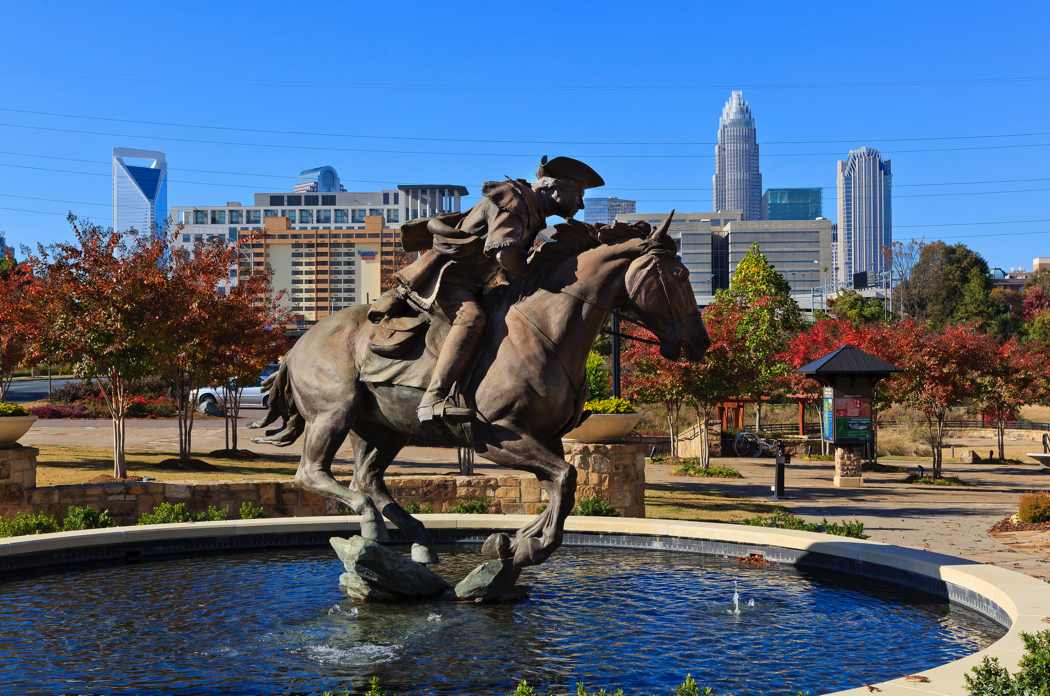 fountain and statue in the Elizabeth neighborhood in Charlotte NC
