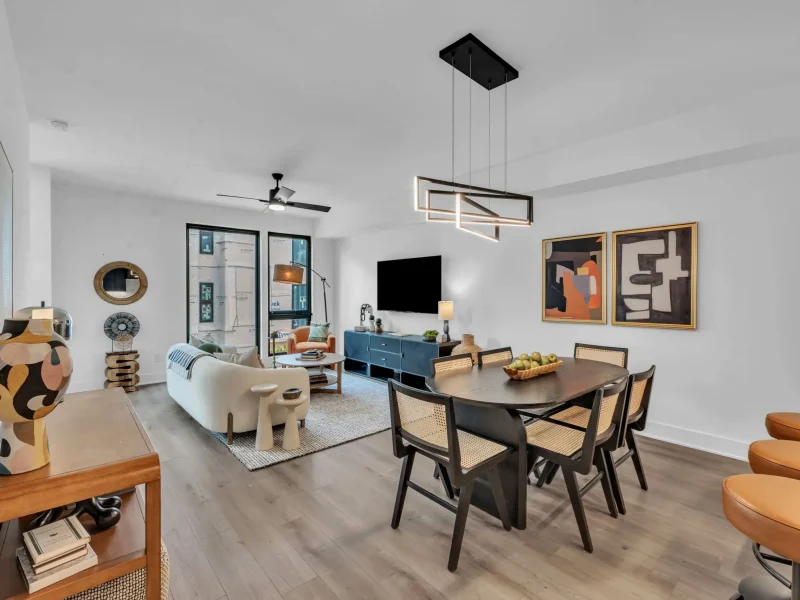 04-512 Gordon St 402-33