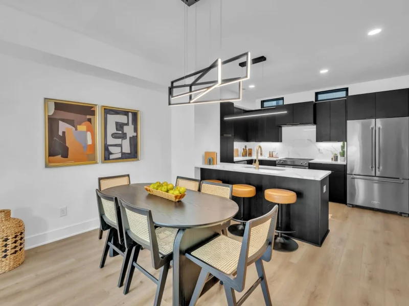 09-512 Gordon St 402-38