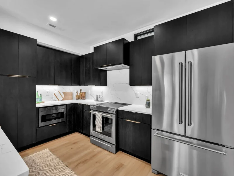12-512 Gordon St 402-41