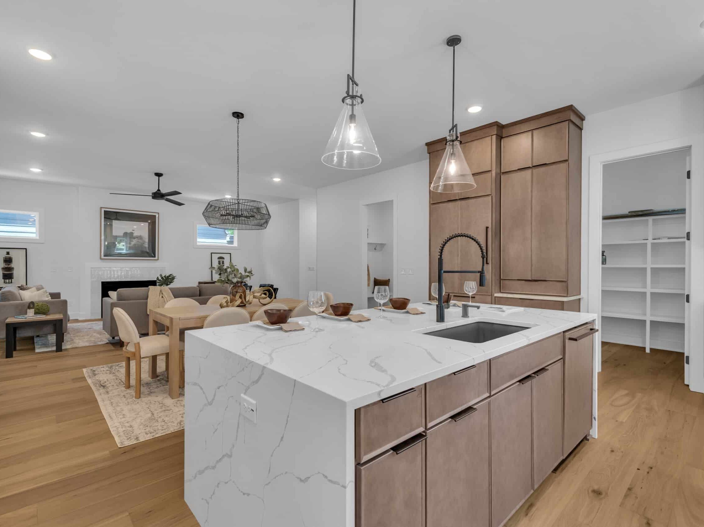 27-2601 Mayview Rd-36