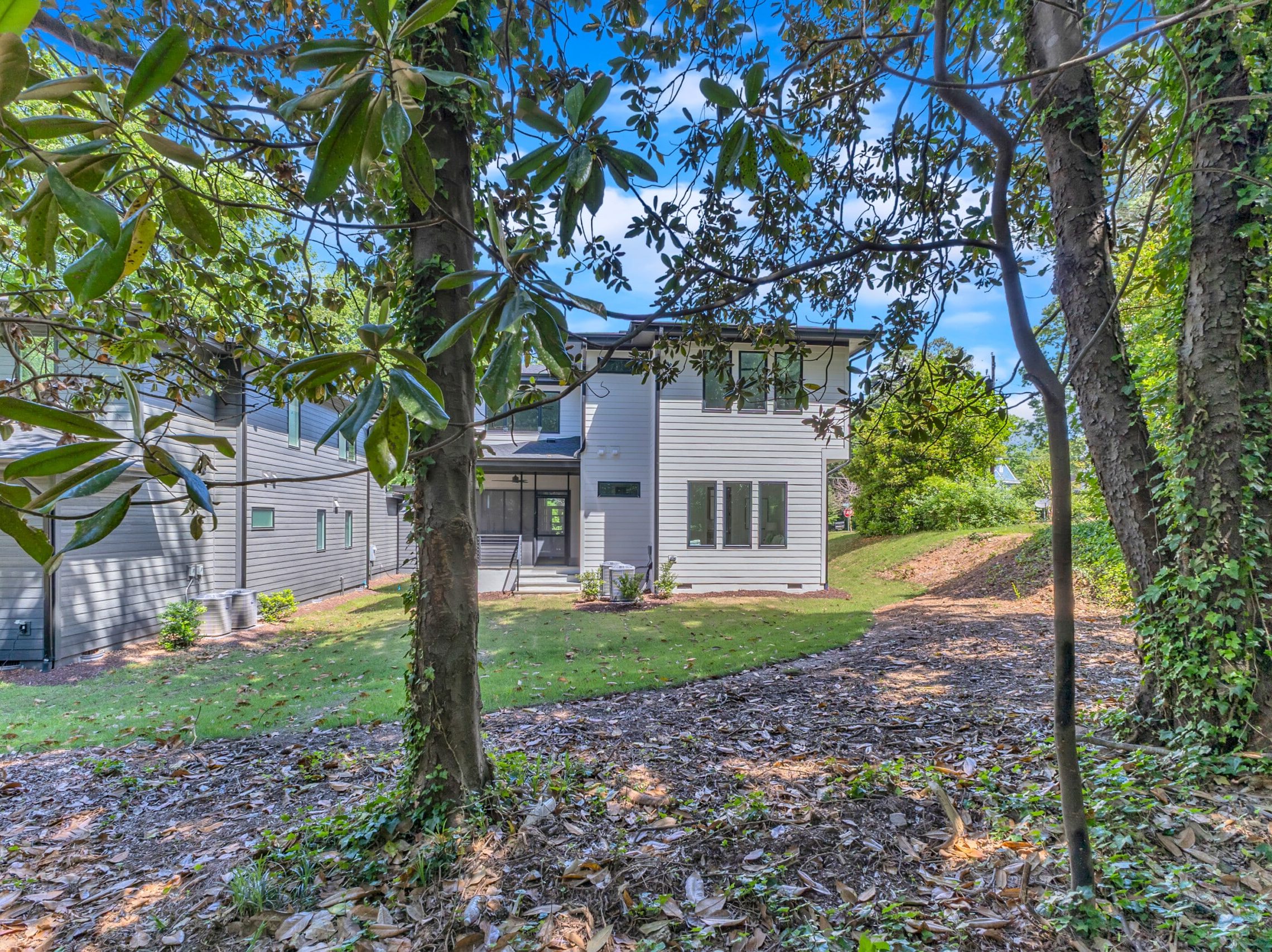 57-2601 Mayview Rd-8