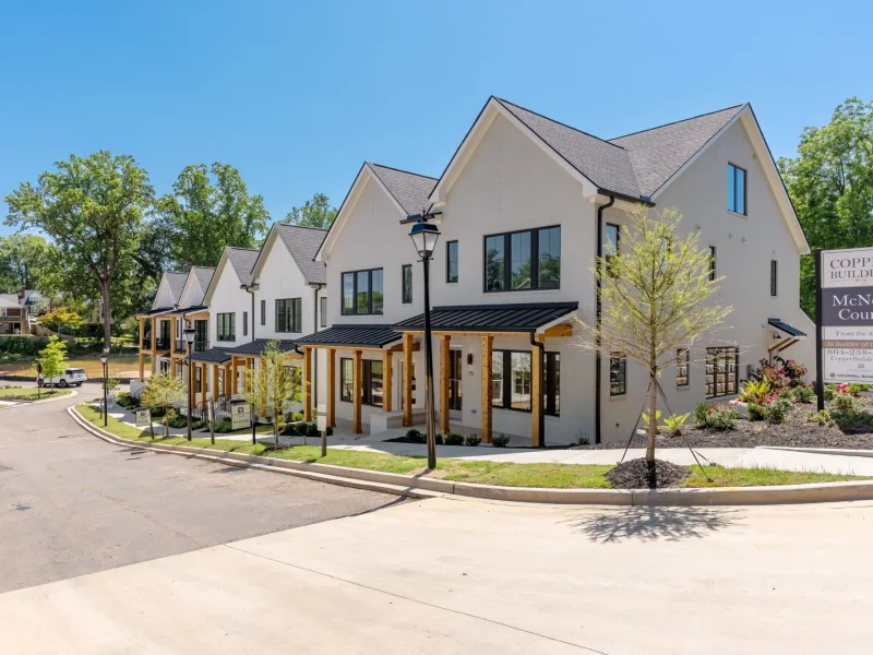 Mcneil Court17